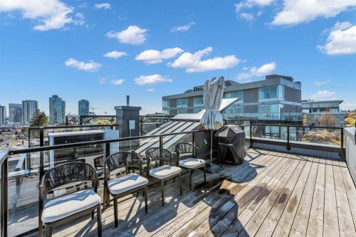 7623 Yukon Street, Vancouver, BC 