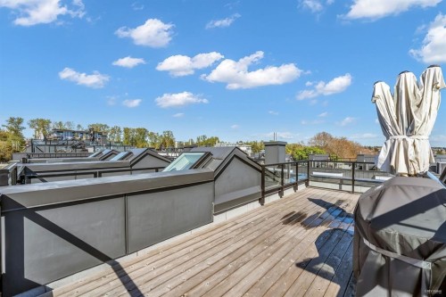 7623 Yukon Street, Vancouver, BC 