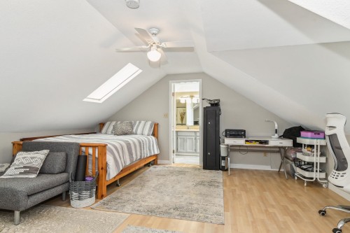 11450 207A Street, Maple Ridge, BC 