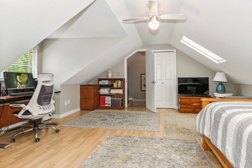 11450 207A Street, Maple Ridge, BC 