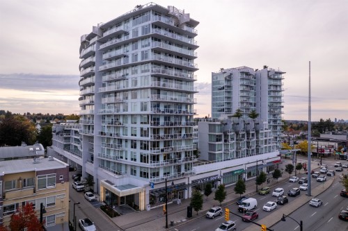1107-2220 Kingsway  Vancouver, BC V5N 2T7