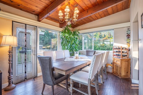 622 Croydon Place, North Vancouver, BC 