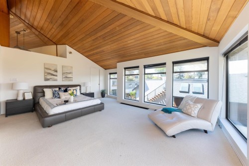 4393 Puget Drive, Vancouver, BC 