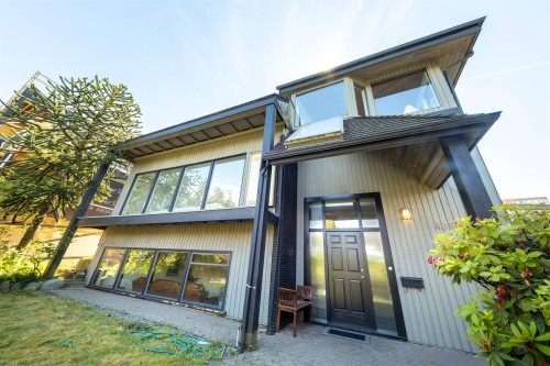 4393 Puget Drive, Vancouver, BC 