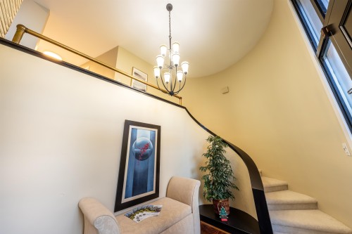 4393 Puget Drive, Vancouver, BC 