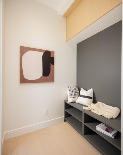 7382 Maple Street, Vancouver, BC 