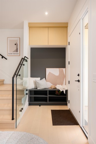 7382 Maple Street, Vancouver, BC 