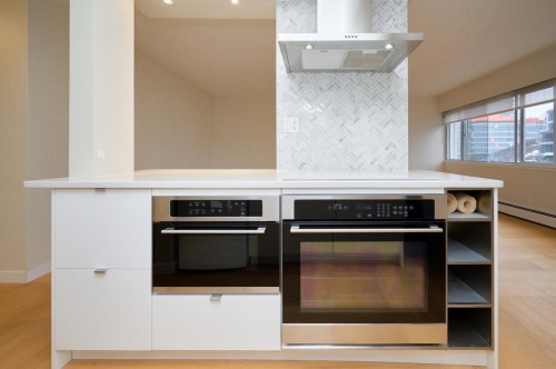 205-5926 Tisdall Street, Vancouver, BC 