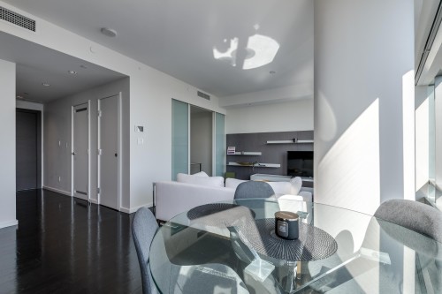 6001-1151 West Georgia Street , Vancouver, BC V6E 4E6 3