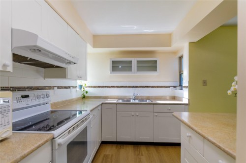 7361 Liard Place, Vancouver, BC 