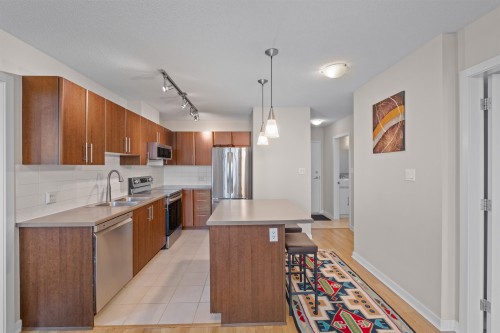 3003-1178 Heffley Crescent, Coquitlam, BC 