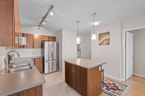 3003-1178 Heffley Crescent, Coquitlam, BC 