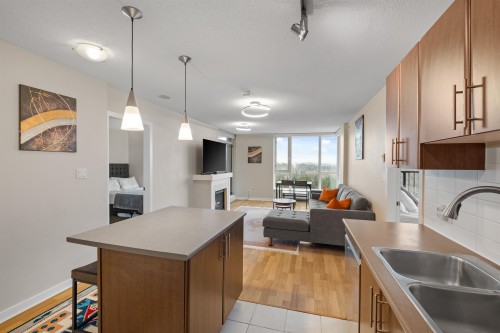 3003-1178 Heffley Crescent, Coquitlam, BC 