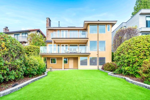 2328 Bellevue Avenue, West Vancouver, BC 