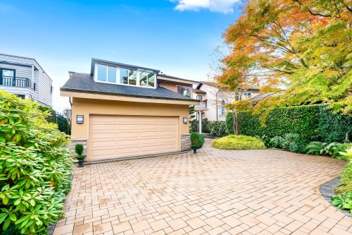 2328 Bellevue Avenue, West Vancouver, BC 
