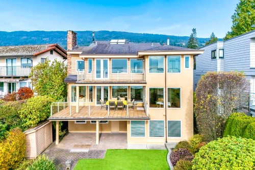 2328 Bellevue Avenue, West Vancouver, BC 
