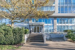 612-4888 Nanaimo Street  Vancouver, BC V5N 0B5