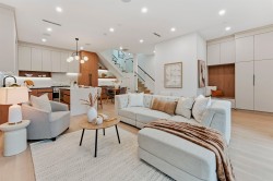 1-3218 38th Avenue W Vancouver, BC V6N 2X6