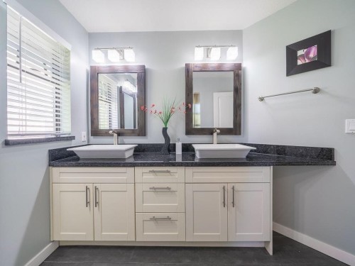 1516 Whitebark Place, Coquitlam, BC 