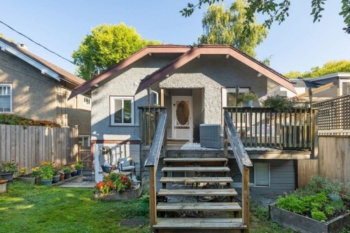 4188 13Th Avenue W, Vancouver, BC 