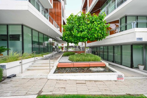 601-5699 Baillie Street, Vancouver, BC 