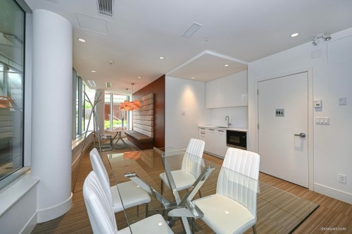 601-5699 Baillie Street, Vancouver, BC 