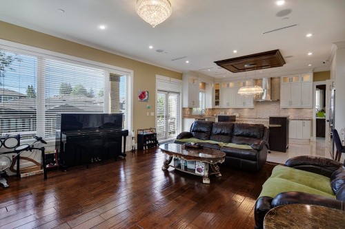 2168 16Th Avenue W, Vancouver, BC 