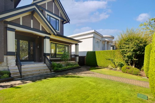 2168 16Th Avenue W, Vancouver, BC 