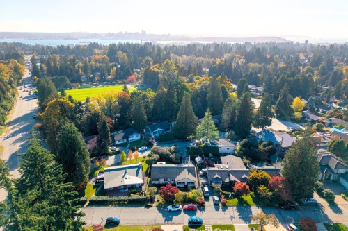 715 Kilkeel Place, North Vancouver, BC 