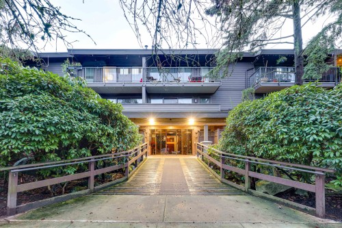 205-330 7th Avenue E Vancouver, BC V5T 4K5