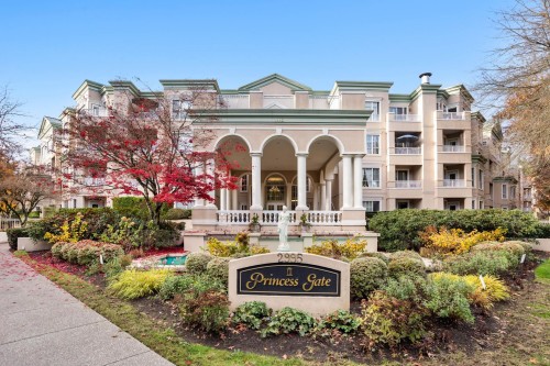 319-2995 Princess Crescent  Coquitlam, BC V3B 7N1