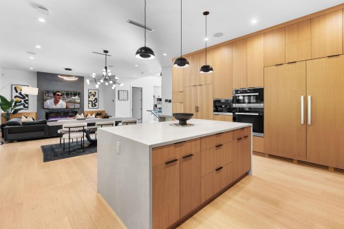 8 Creekstone Place, Port Moody, BC 