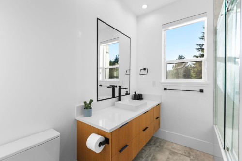 8 Creekstone Place, Port Moody, BC 