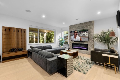 8 Creekstone Place, Port Moody, BC 