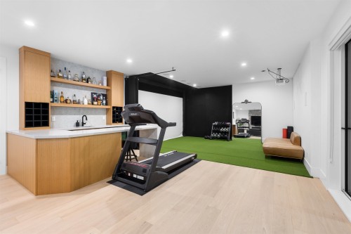 8 Creekstone Place, Port Moody, BC 