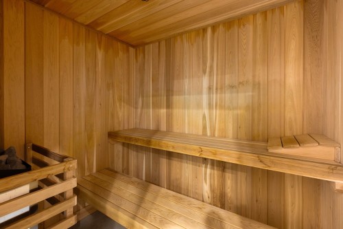 8 Creekstone Place, Port Moody, BC 