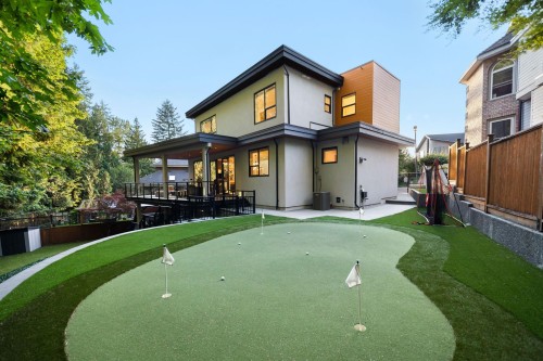 8 Creekstone Place, Port Moody, BC 