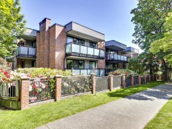 307-2255 York Avenue  Vancouver, BC V6K 1C5