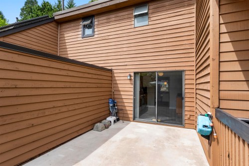 423 Cambridge Way, Port Moody, BC 