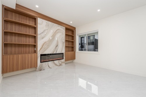 1-9935 Sullivan Street, Burnaby, BC 