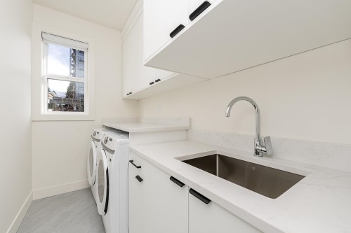 1-9935 Sullivan Street, Burnaby, BC 