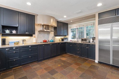 1649 29Th Avenue W, Vancouver, BC 