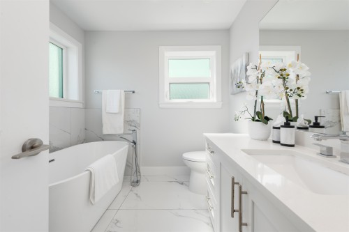 5318 Prince Edward Street, Vancouver, BC 