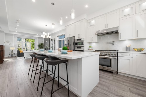 5318 Prince Edward Street, Vancouver, BC 