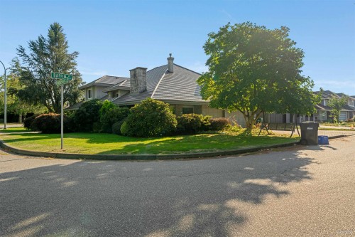 7215 Frobisher Drive, Richmond, BC 