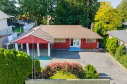 723 Handsworth Road  North Vancouver, BC V7R 1Z9