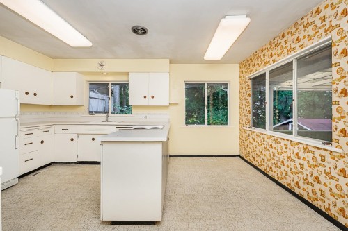 723 Handsworth Road, North Vancouver, BC 