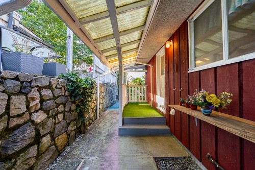 723 Handsworth Road, North Vancouver, BC 