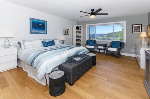 5237 Timberfeild Road, West Vancouver, BC 