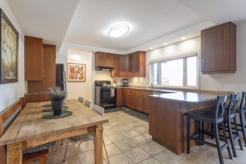 5237 Timberfeild Road, West Vancouver, BC 